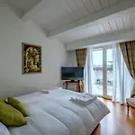 Penthouse In The Centre Διαμέρισμα Ραβένα