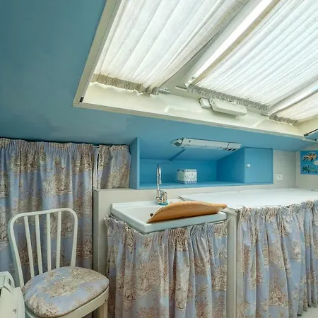 Penthouse In The Centre Apartment Ravenna