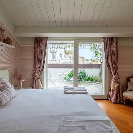 Penthouse In The Centre 公寓 拉文纳