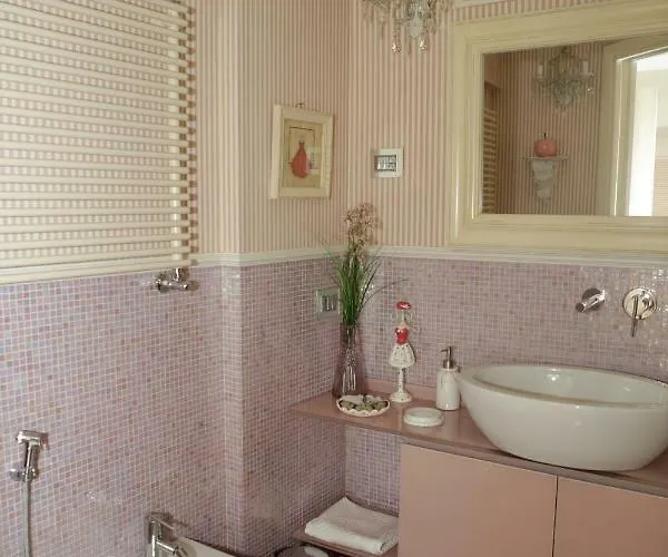 Penthouse In The Centre Apartament Rawenna