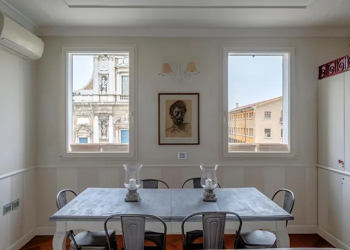 Penthouse In The Centre